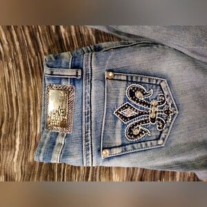 Stylish Blue Embellished Women's Jeans